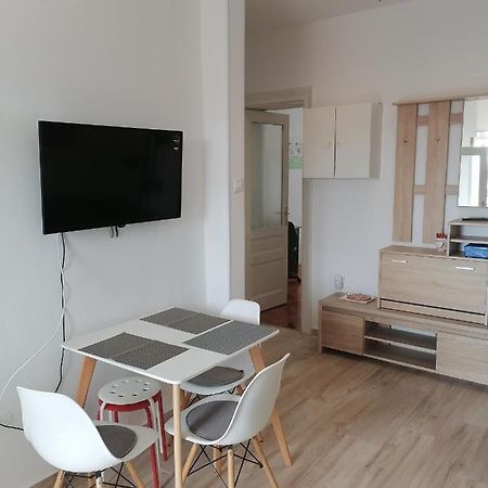 Kupus By Arena Apartman Póla Kültér fotó